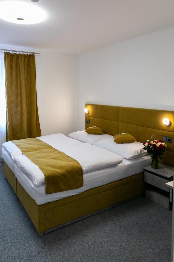 Wellness Hotel Edelweiss Ліберець Екстер'єр фото