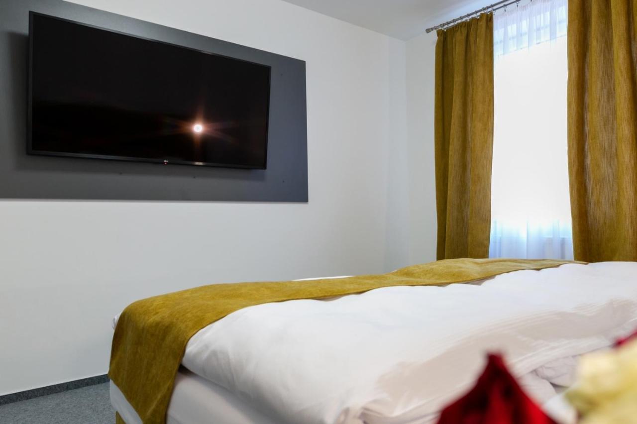Wellness Hotel Edelweiss Ліберець Екстер'єр фото