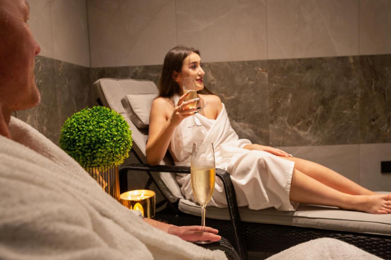 Wellness Hotel Edelweiss Ліберець Екстер'єр фото